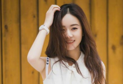 吃瓜直播间爆料娱乐圈赵丽颖,娱乐圈“瓜王”揭秘，明星背后的故事